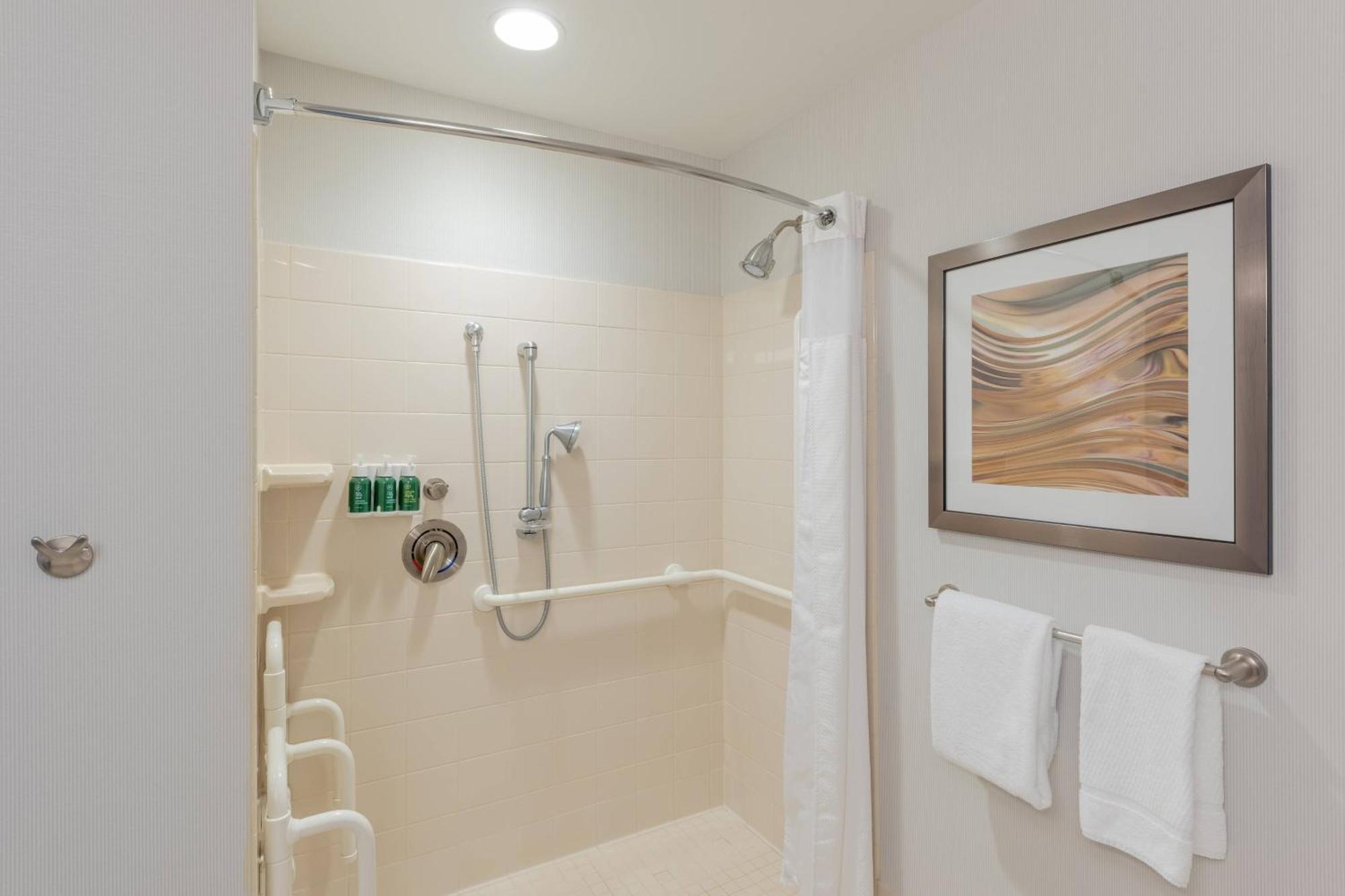 Courtyard By Marriott Greenville Downtown Exteriér fotografie