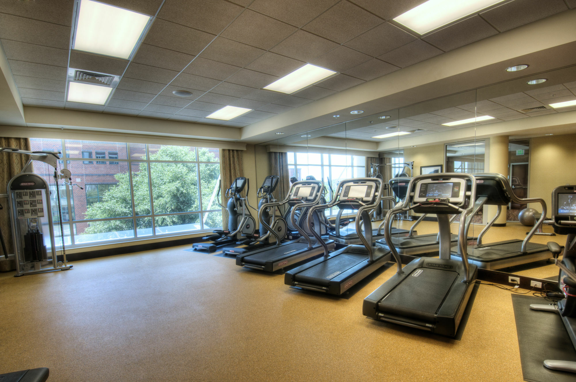 Courtyard By Marriott Greenville Downtown Exteriér fotografie